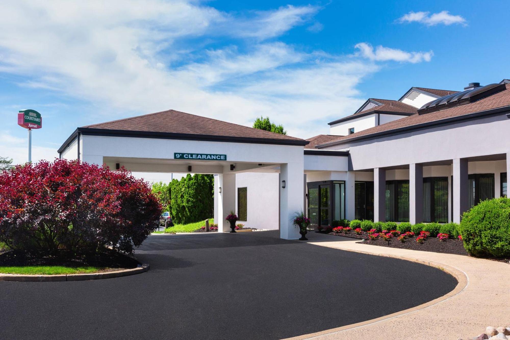 Courtyard Philadelphia Willow Grove Buitenkant foto